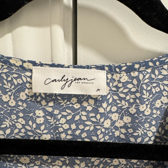 Carly Jean New Romper - Picture 4 of 4